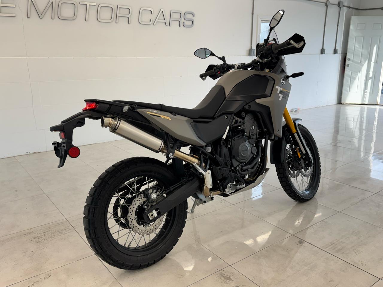 Yamaha Super Tenere base 2025