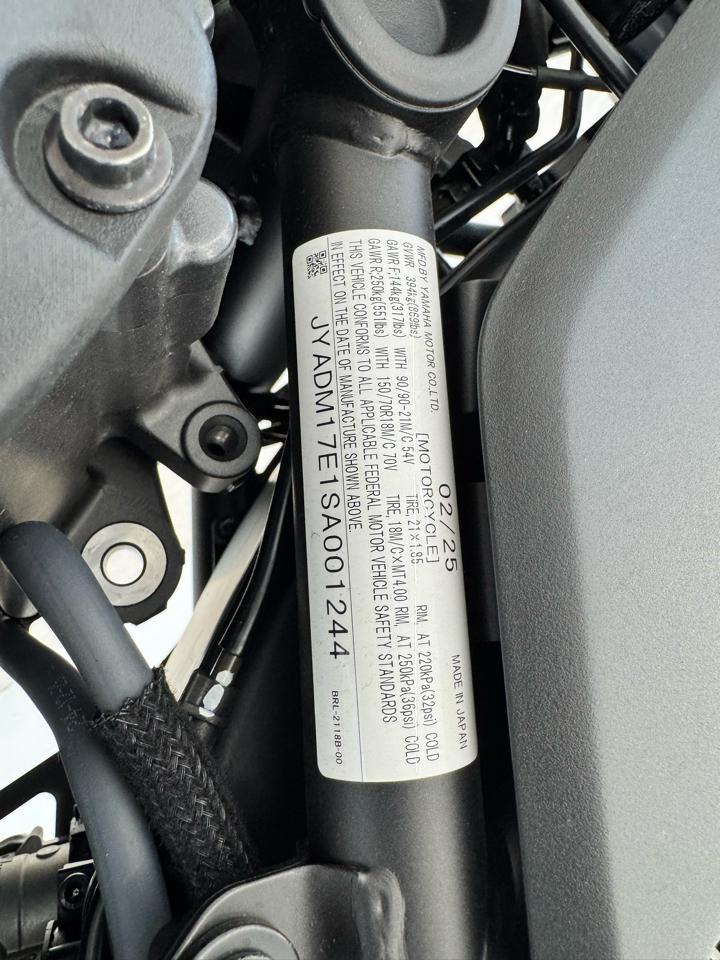 Yamaha Super Tenere base 2025