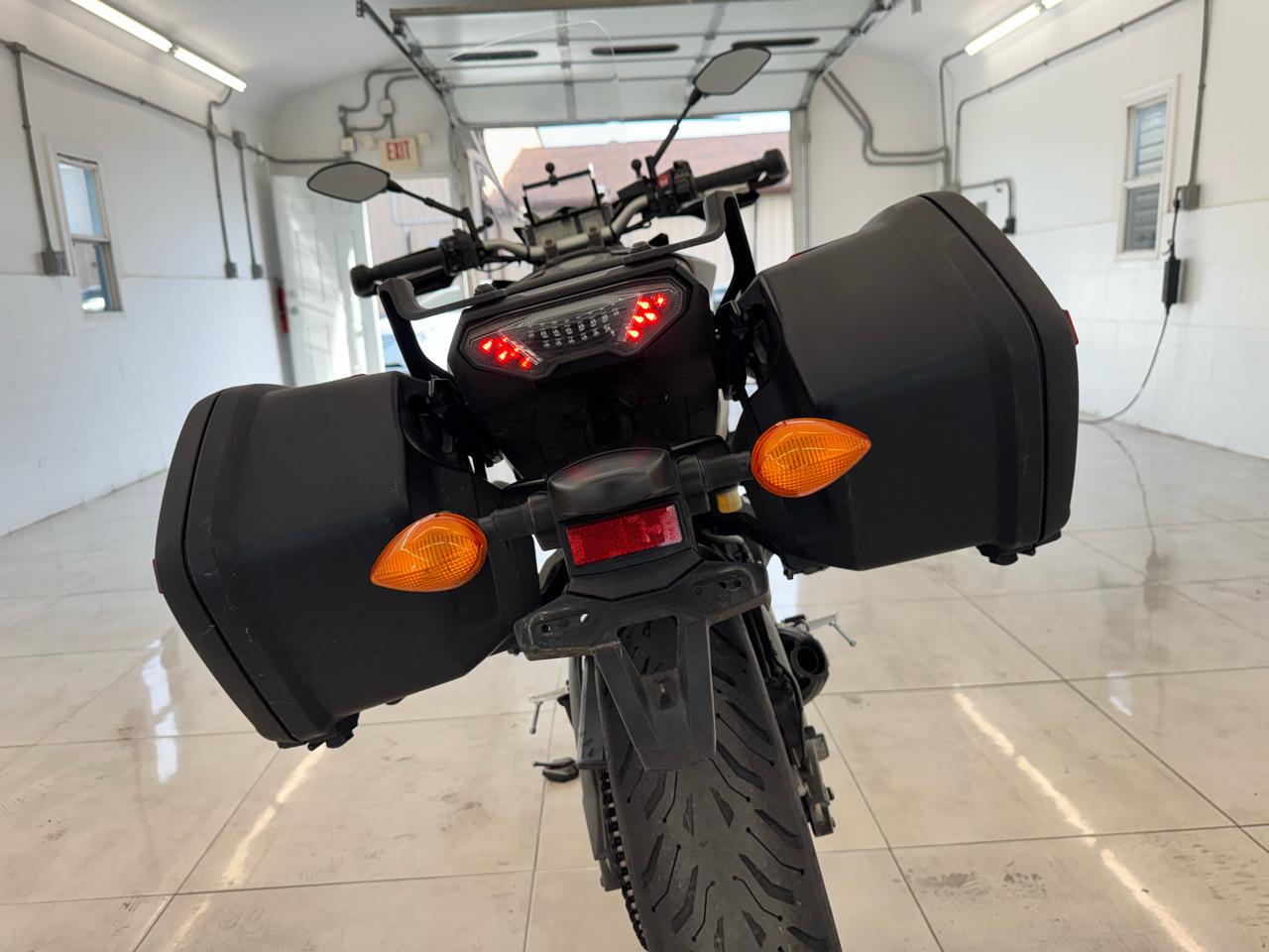 Yamaha FJ-09  2014