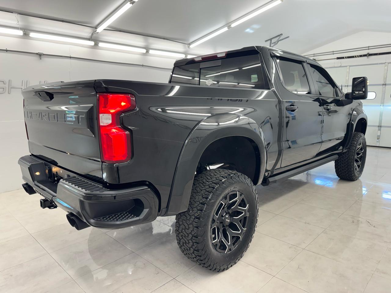 Chevrolet Silverado 1500 4WD Crew Cab 147" RST 2021