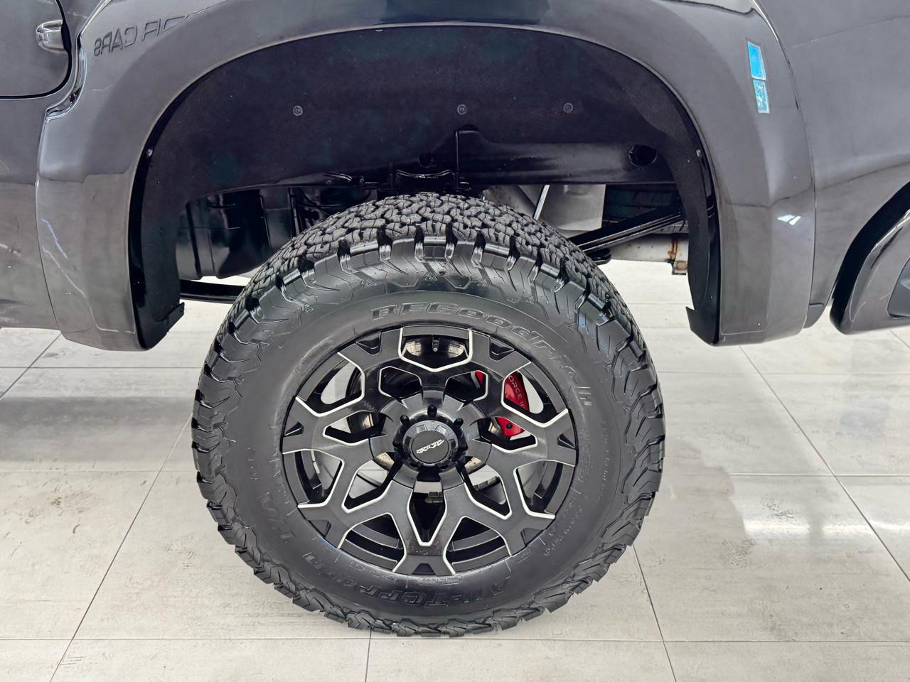 Chevrolet Silverado 1500 4WD Crew Cab 147" RST 2021