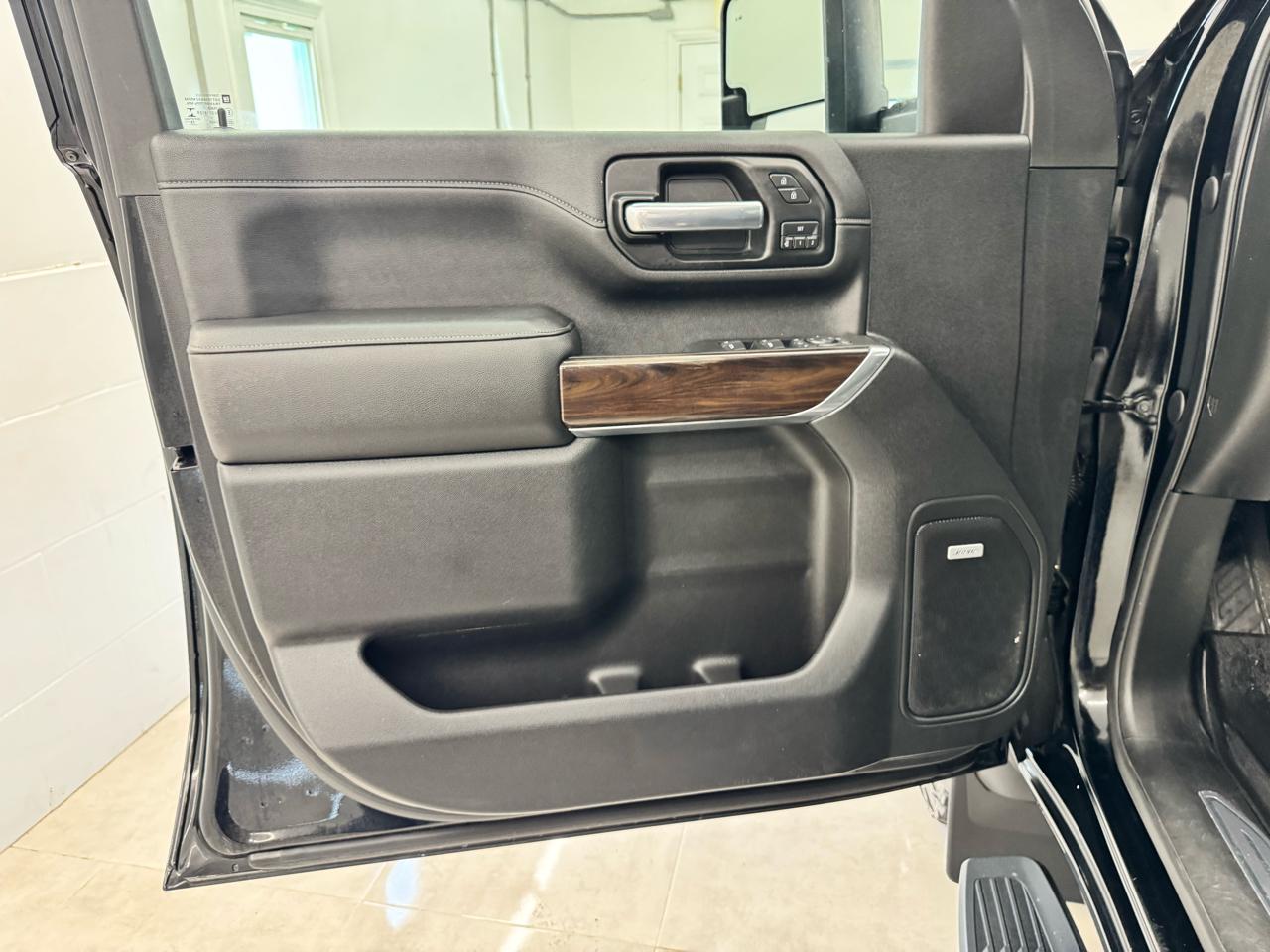 GMC Sierra 2500HD 4WD Crew Cab 159" SLT 2020