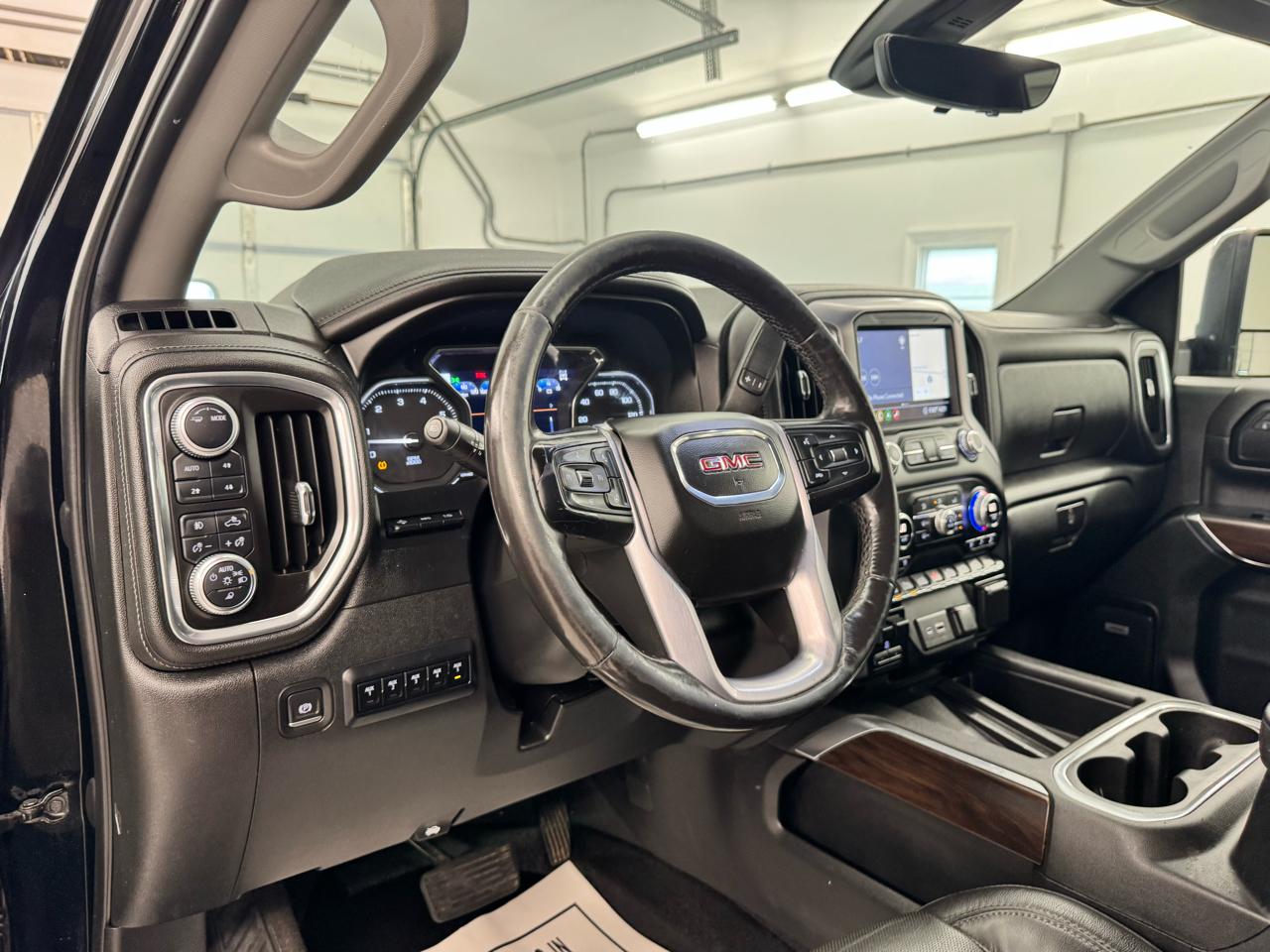 GMC Sierra 2500HD 4WD Crew Cab 159" SLT 2020