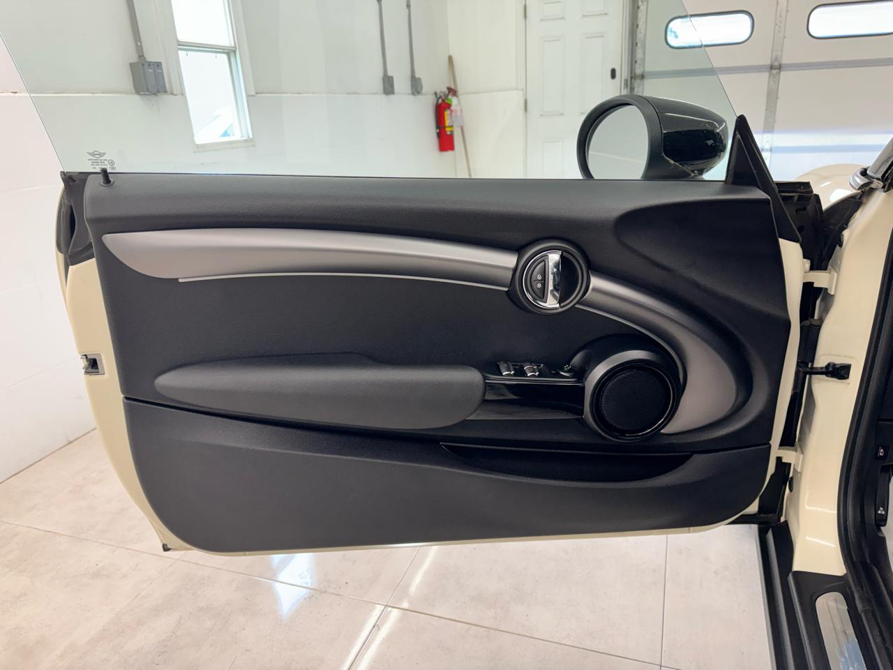 MINI Convertible Cooper FWD 2022