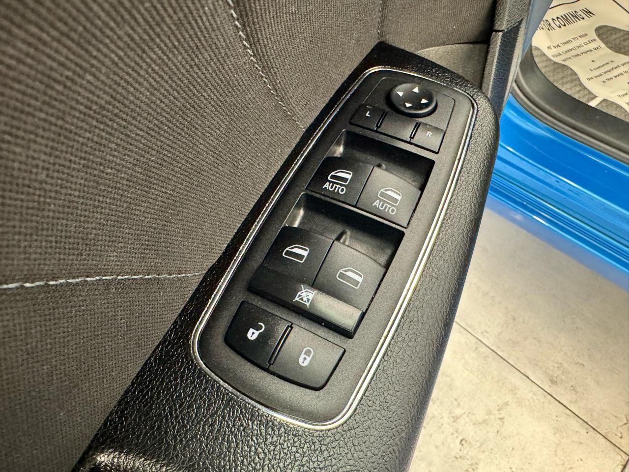 Dodge Charger SXT RWD 2023