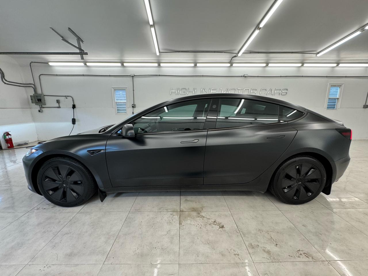 Tesla Model 3 Long Range AWD 2024
