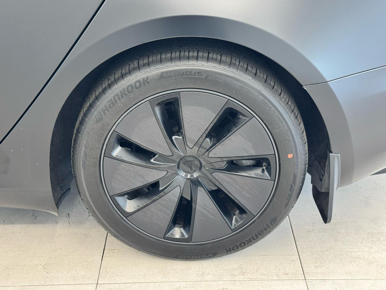 Tesla Model 3 Long Range AWD 2024