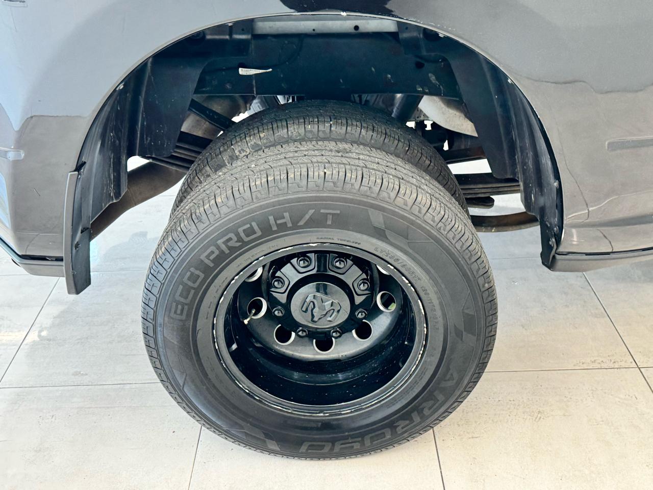 RAM 3500 Big Horn 4x4 Crew Cab 8' Box 2024