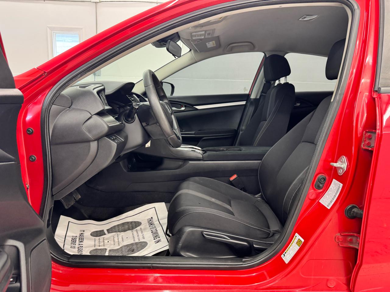 Honda Civic Sedan LX CVT 2021