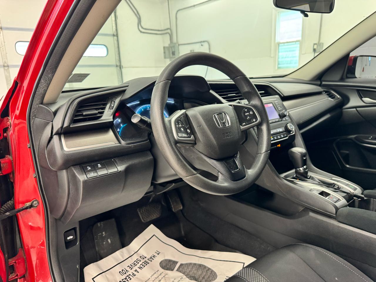 Honda Civic Sedan LX CVT 2021
