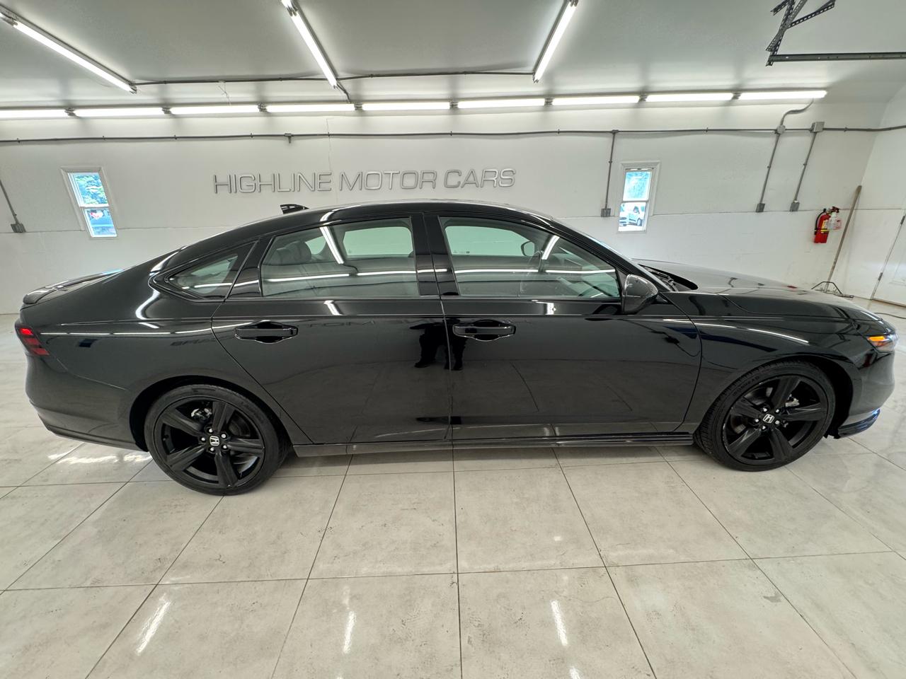 Honda Accord Hybrid Sport-L Sedan 2025