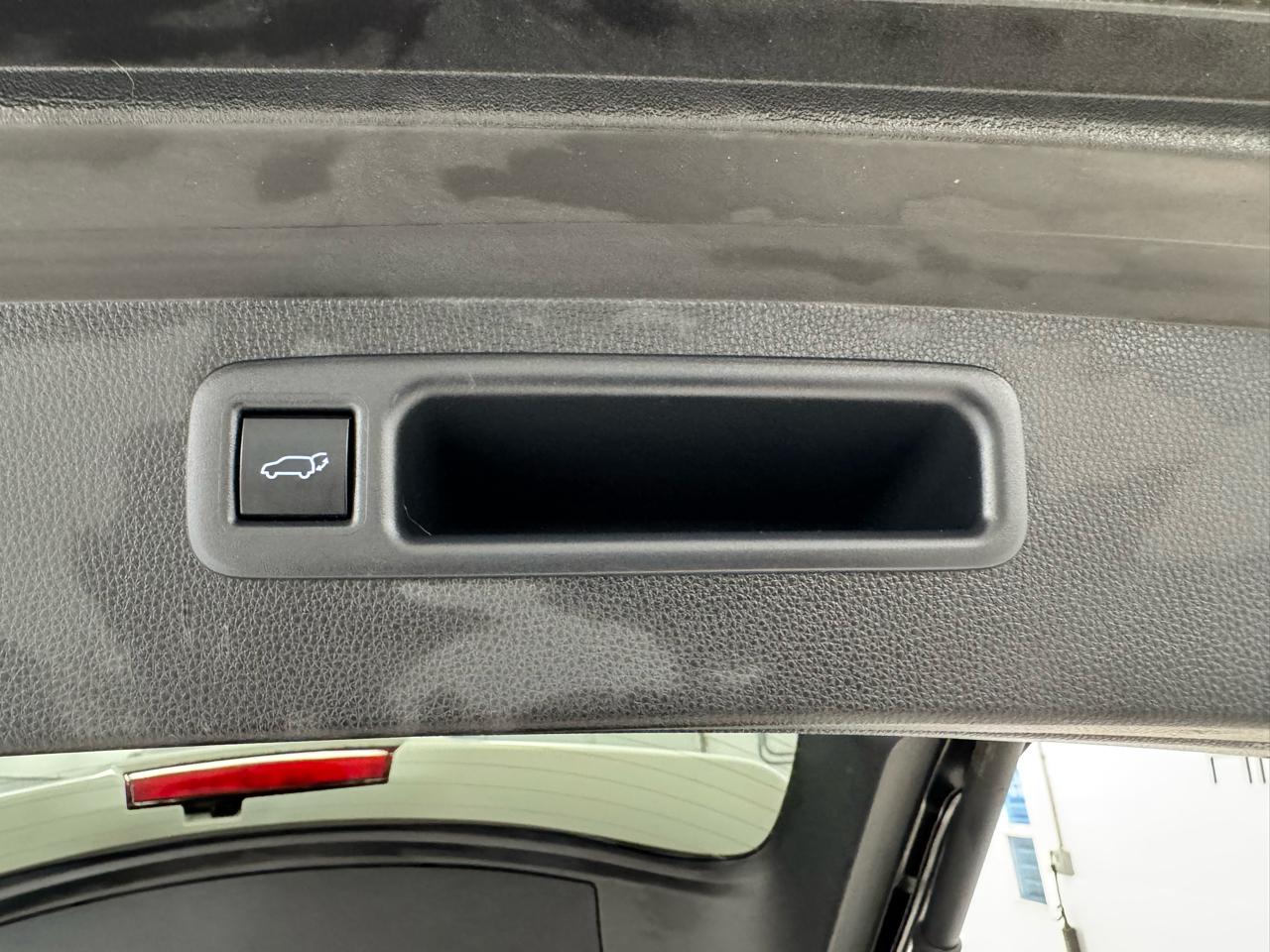 Toyota Highlander XLE AWD (Natl) 2021