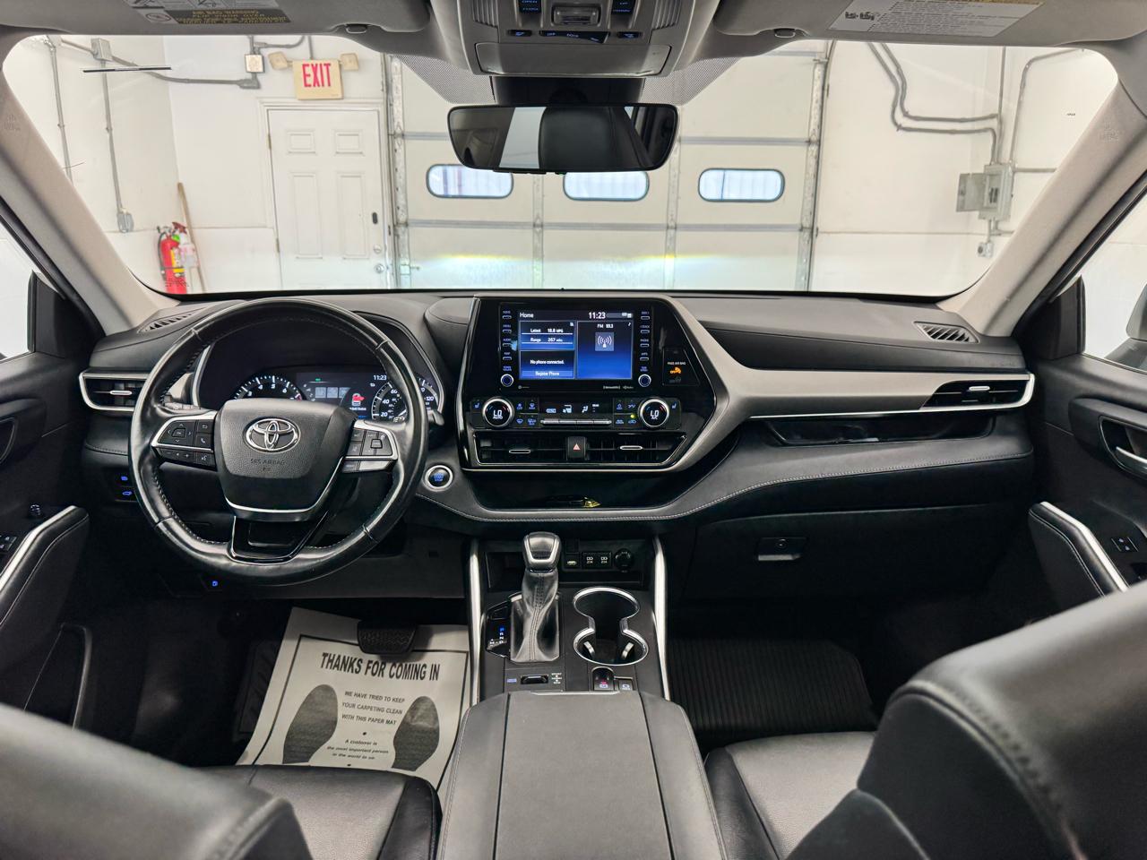 Toyota Highlander XLE AWD (Natl) 2021