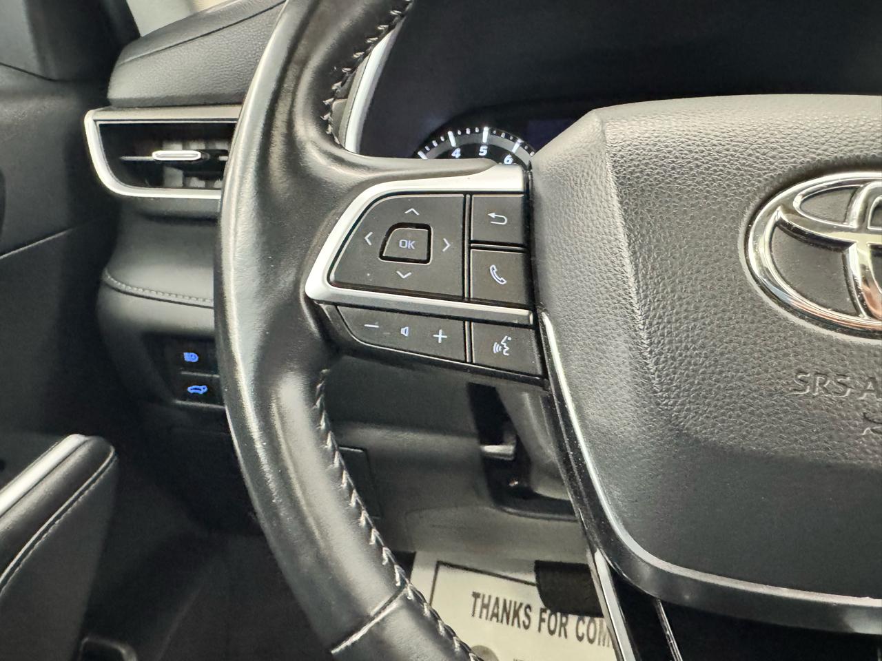 Toyota Highlander XLE AWD (Natl) 2021