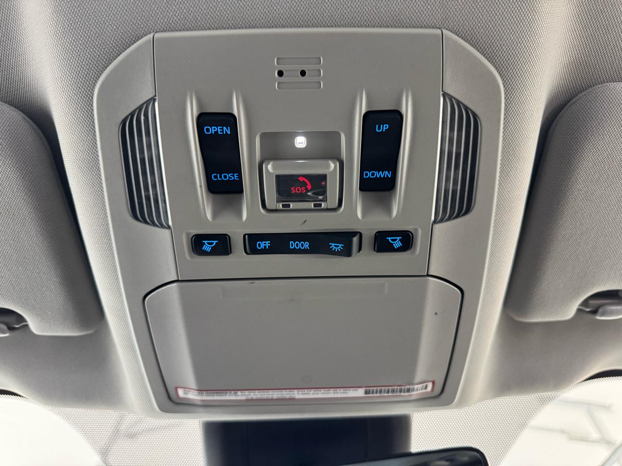 Toyota Highlander XLE AWD (Natl) 2021