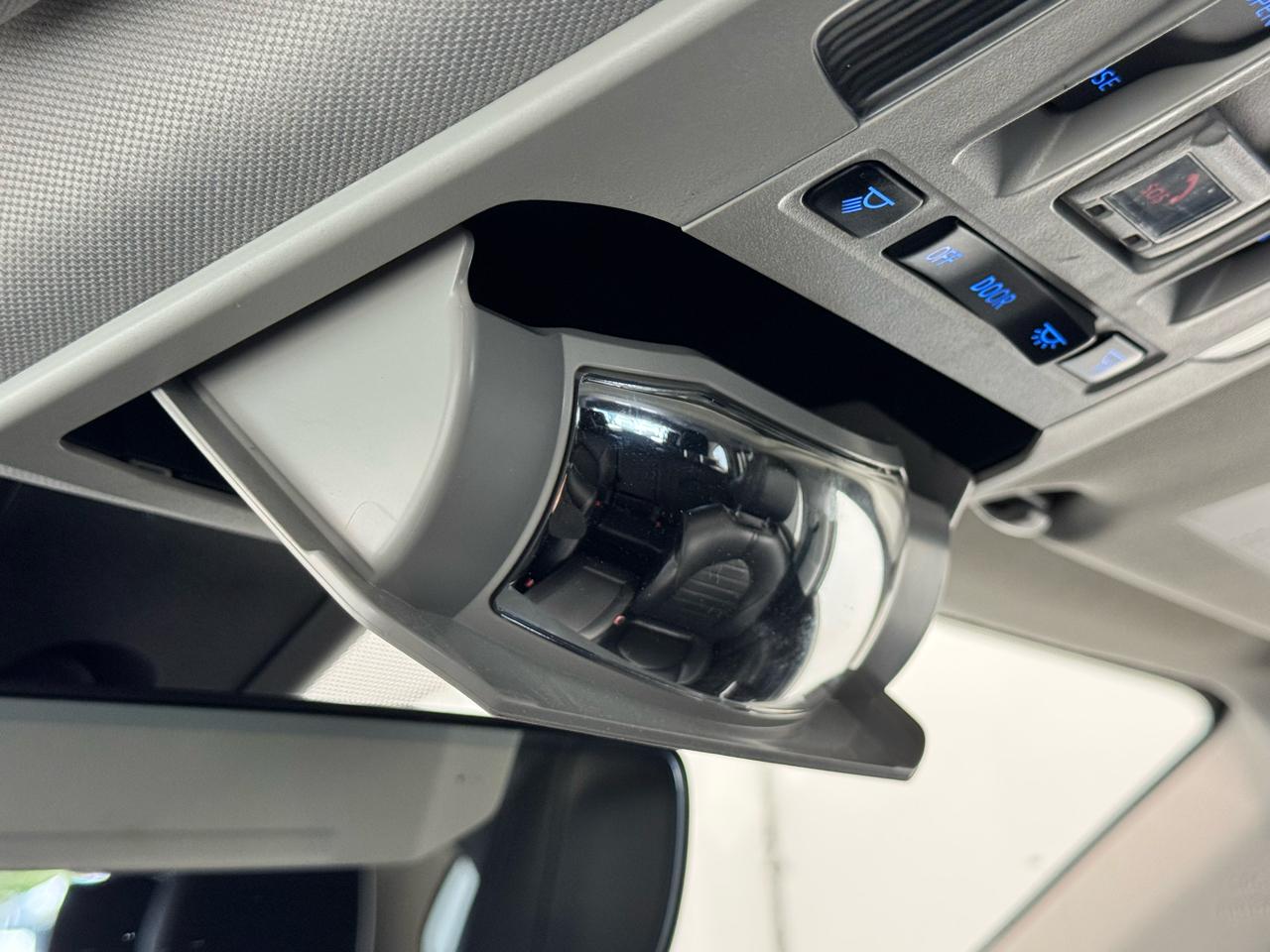 Toyota Highlander XLE AWD (Natl) 2021