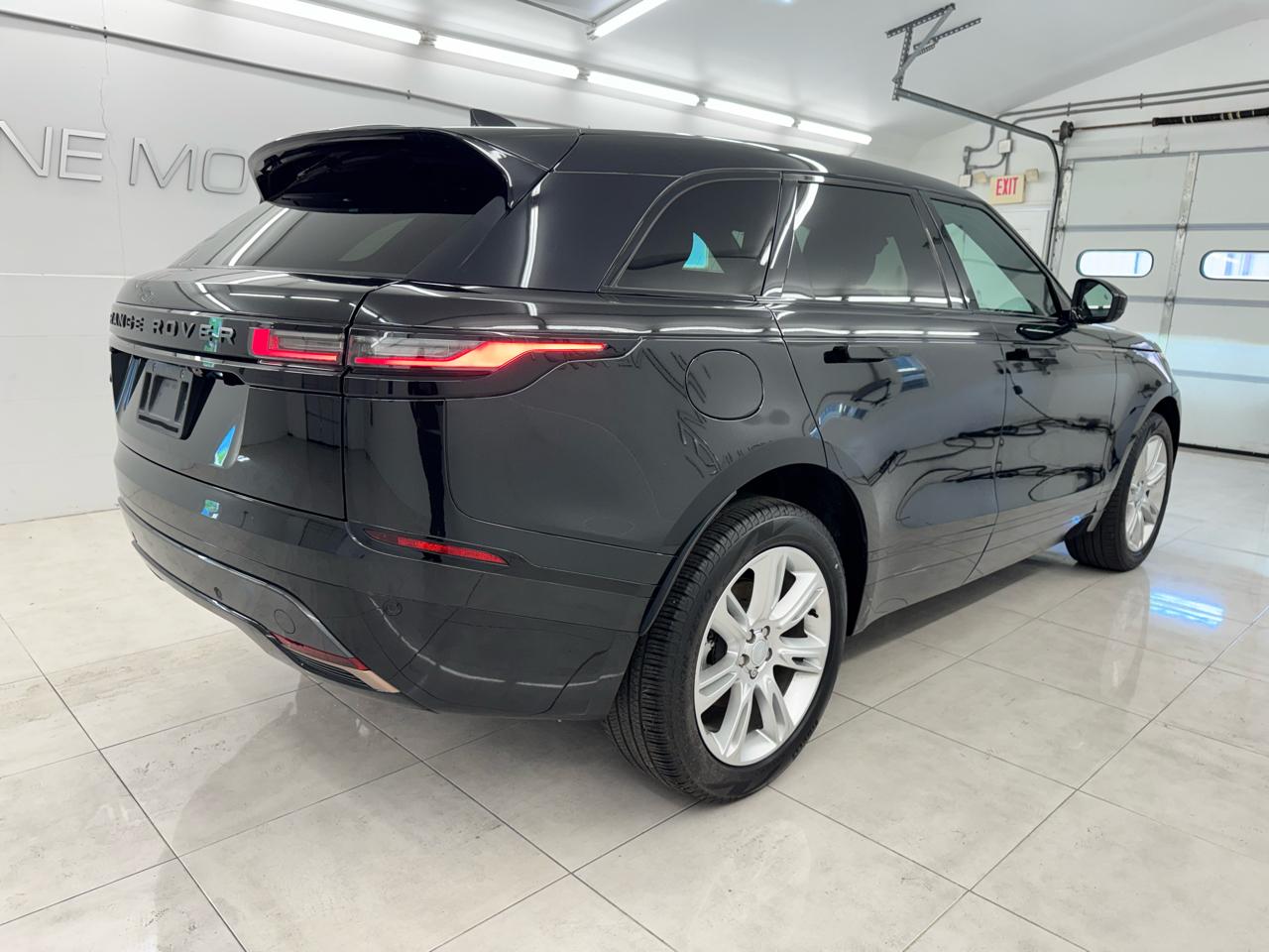 Land Rover Range Rover Velar P250 Dynamic SE 2024