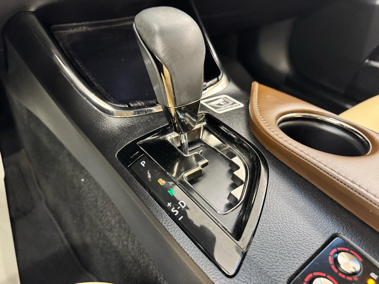 Toyota Avalon 4dr Sdn XLE Premium (Natl) 2014
