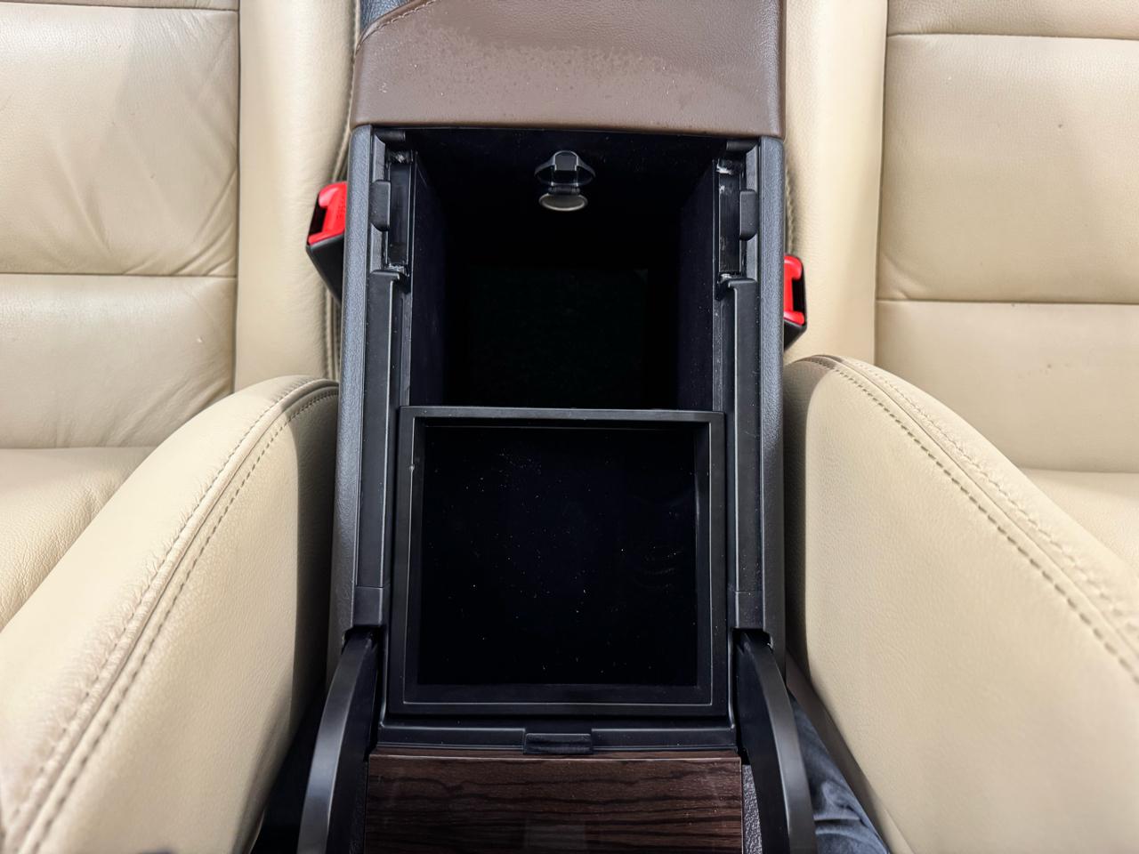 Toyota Avalon 4dr Sdn XLE Premium (Natl) 2014
