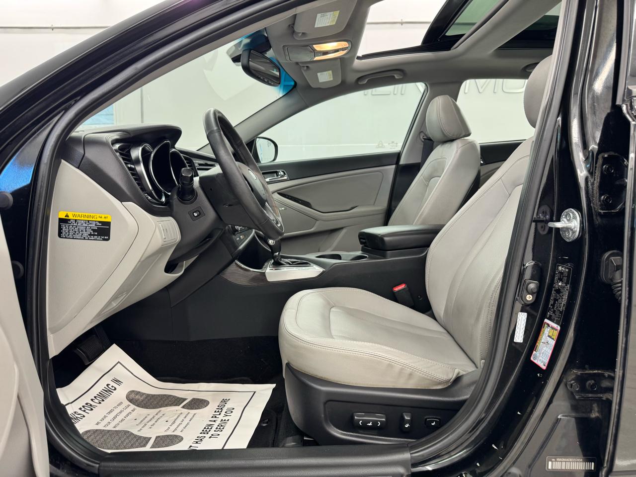 Kia Optima 4dr Sdn 2.0T Auto EX 2011