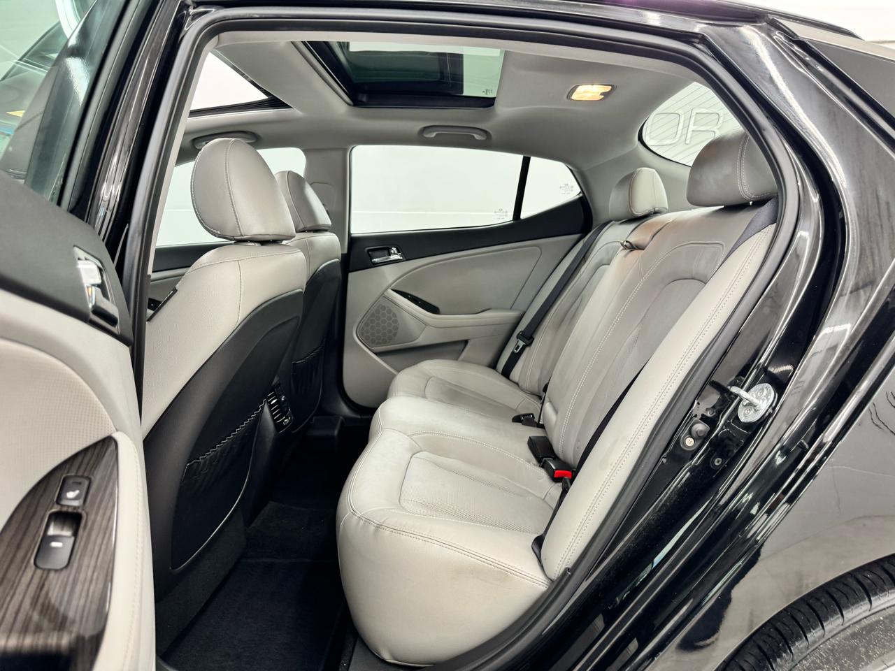 Kia Optima 4dr Sdn 2.0T Auto EX 2011