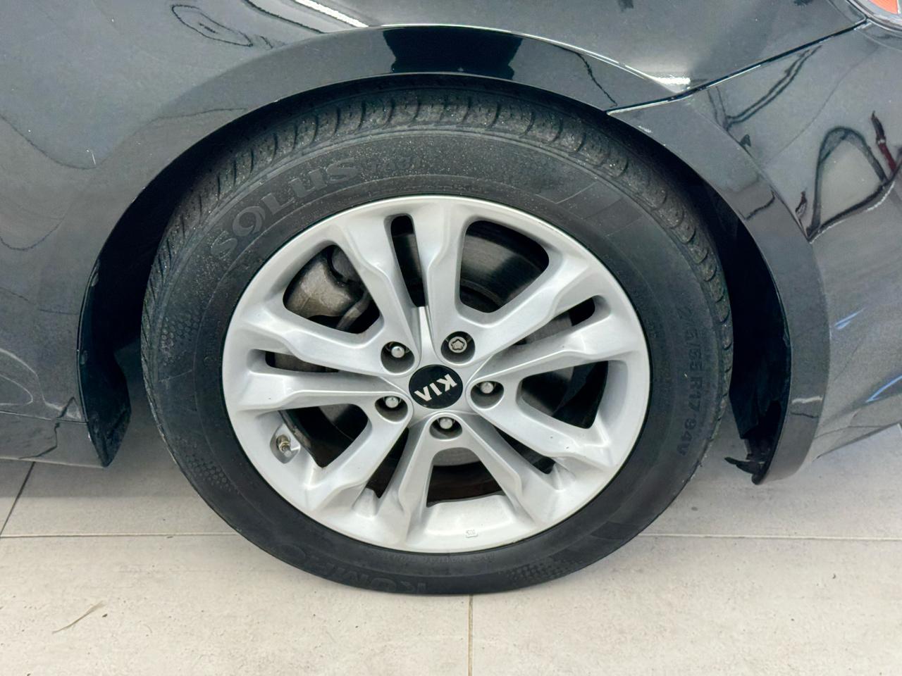 Kia Optima 4dr Sdn 2.0T Auto EX 2011