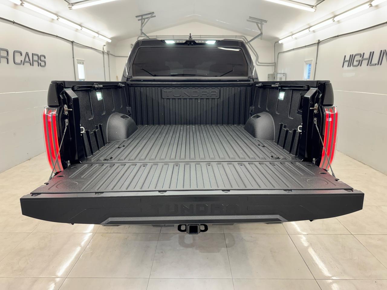 Toyota Tundra 4WD TRD Pro Hybrid CrewMax 5.5' Bed (Natl) 2023