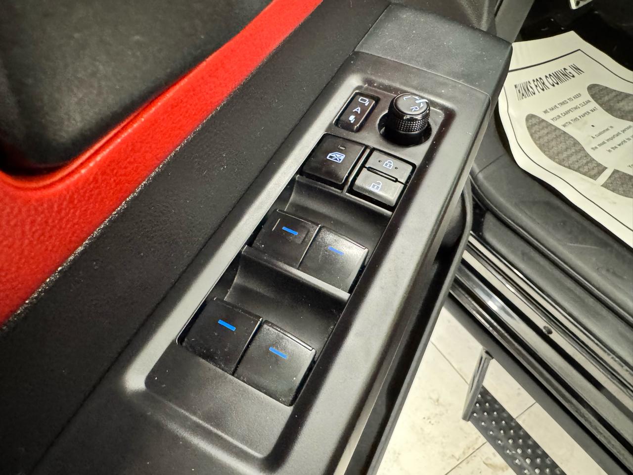 Toyota Tundra 4WD TRD Pro Hybrid CrewMax 5.5' Bed (Natl) 2023