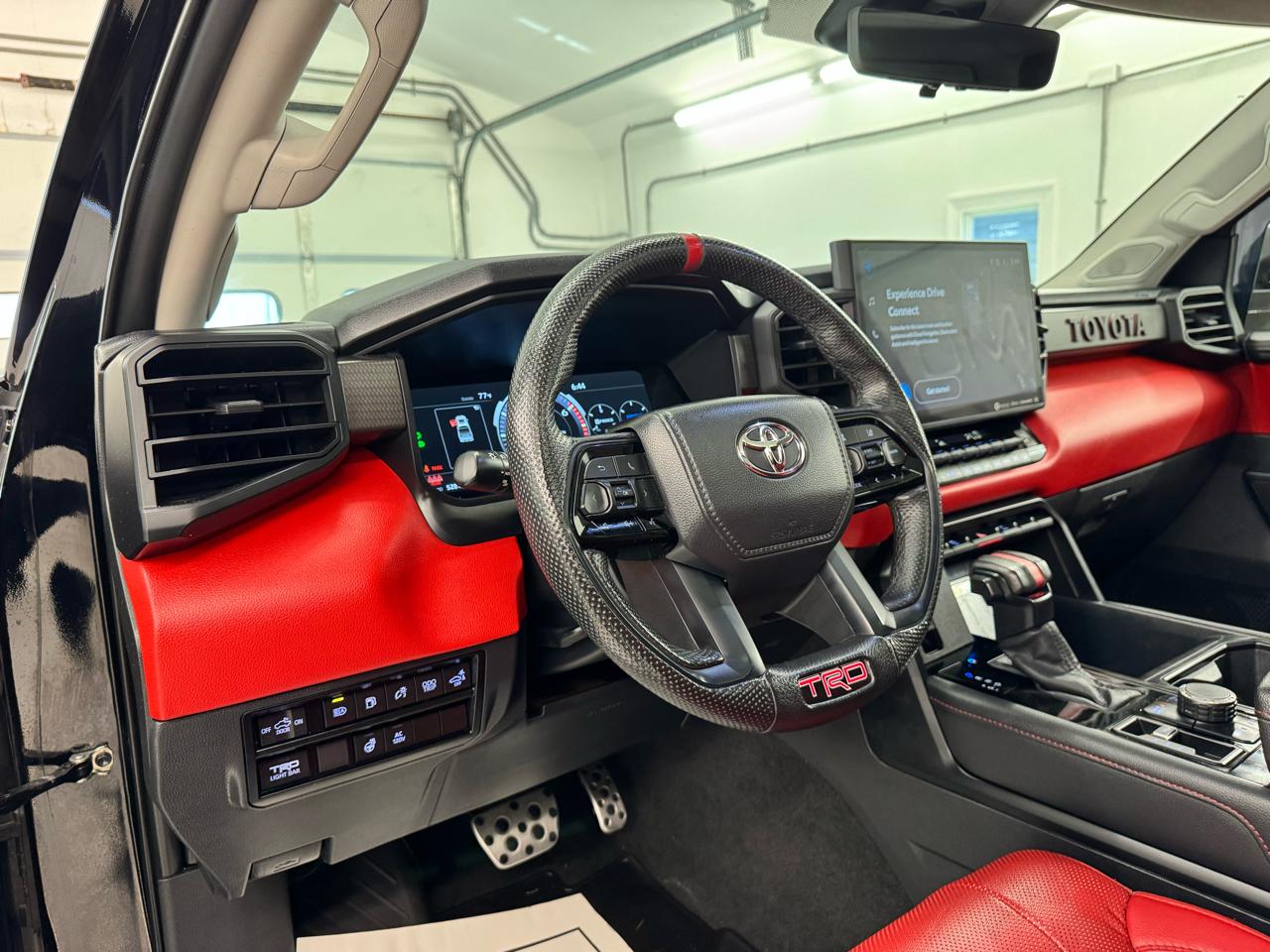 Toyota Tundra 4WD TRD Pro Hybrid CrewMax 5.5' Bed (Natl) 2023