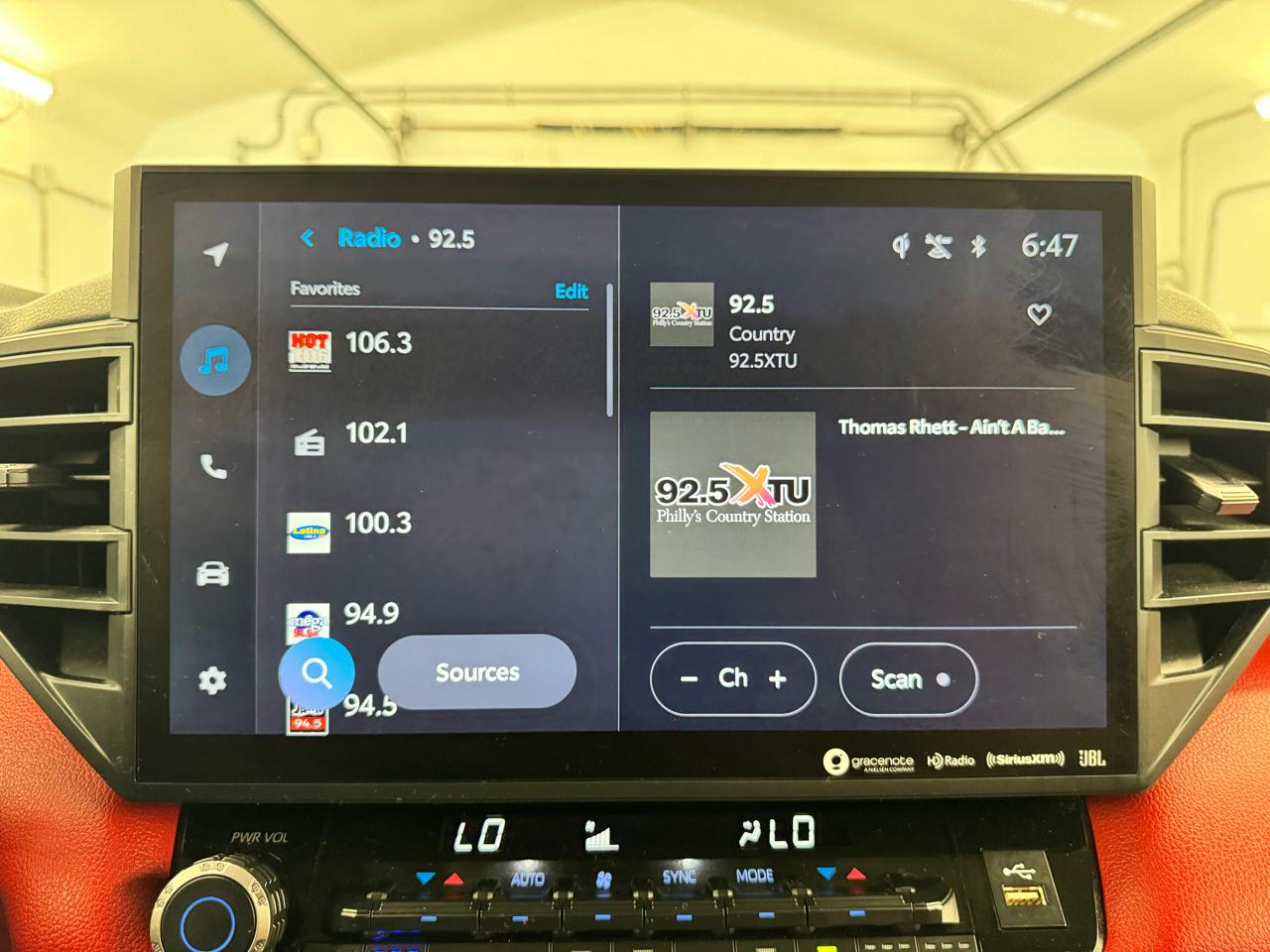 Toyota Tundra 4WD TRD Pro Hybrid CrewMax 5.5' Bed (Natl) 2023
