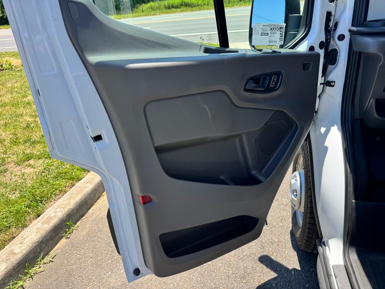 Ford Transit Cutaway T-350 AWD SRW 138" WB 9500 GVWR 2024