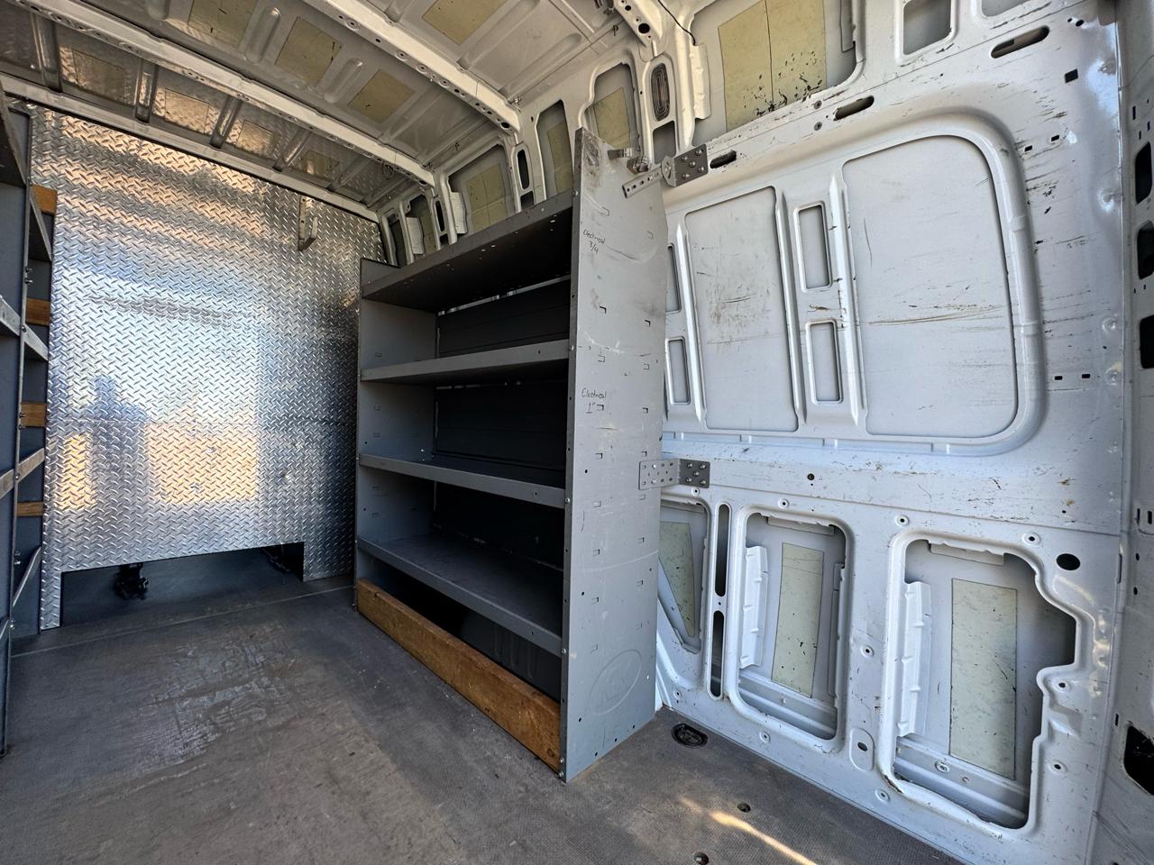 Mercedes-Benz Sprinter Cargo Van 2500 High Roof I4 Gas 170" RWD 2022