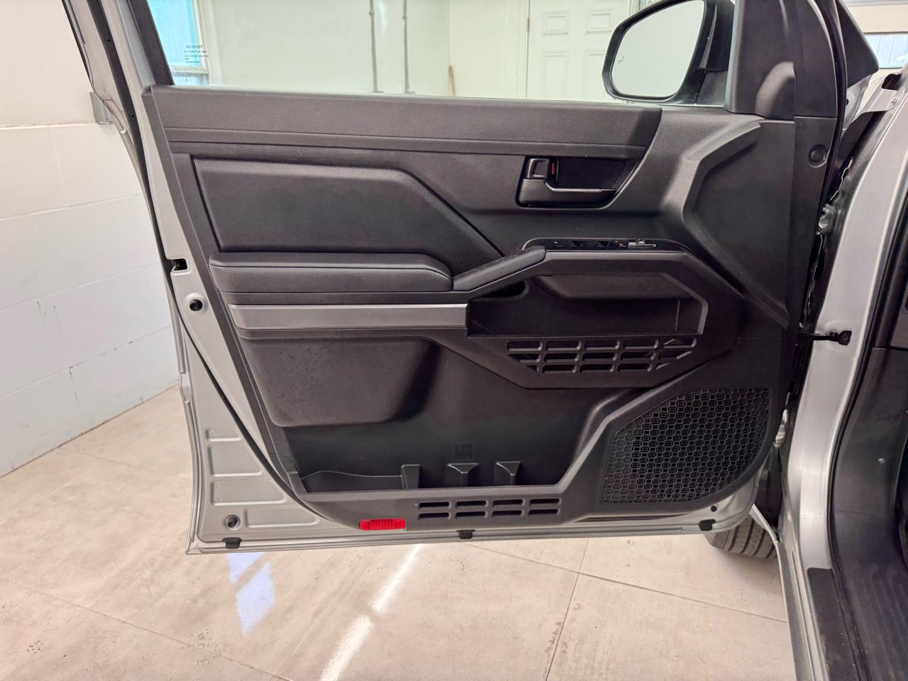 Toyota Tacoma 4WD TRD Off Road Double Cab 5' Bed MT (Natl) 2025