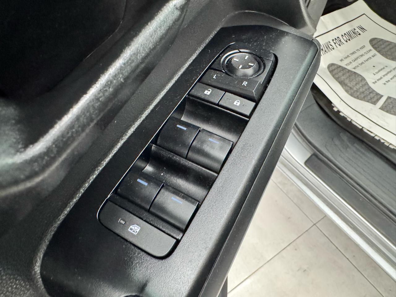 Toyota Tacoma 4WD TRD Off Road Double Cab 5' Bed MT (Natl) 2025