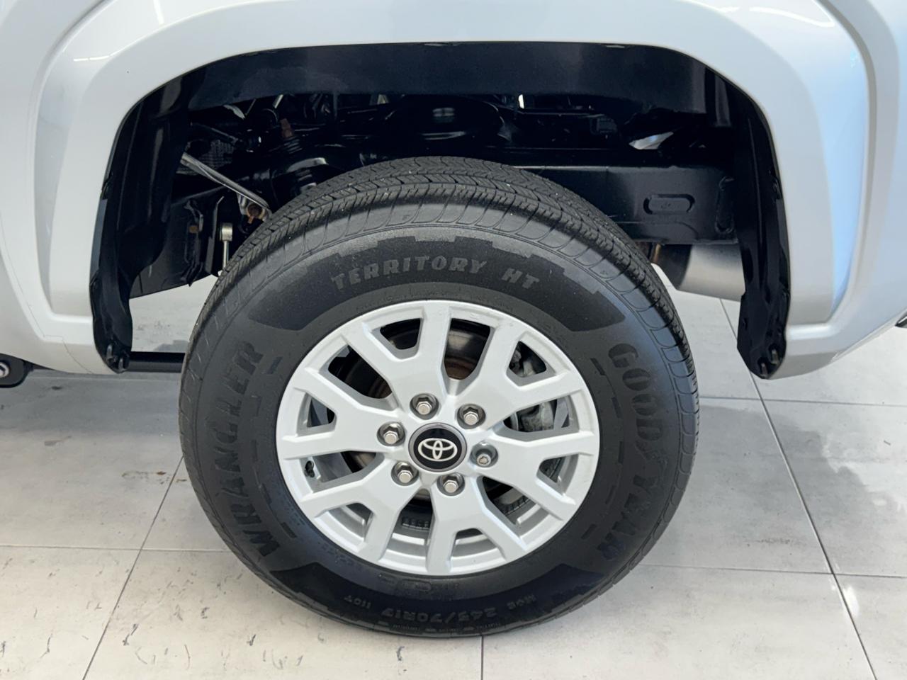 Toyota Tacoma 4WD TRD Off Road Double Cab 5' Bed MT (Natl) 2025