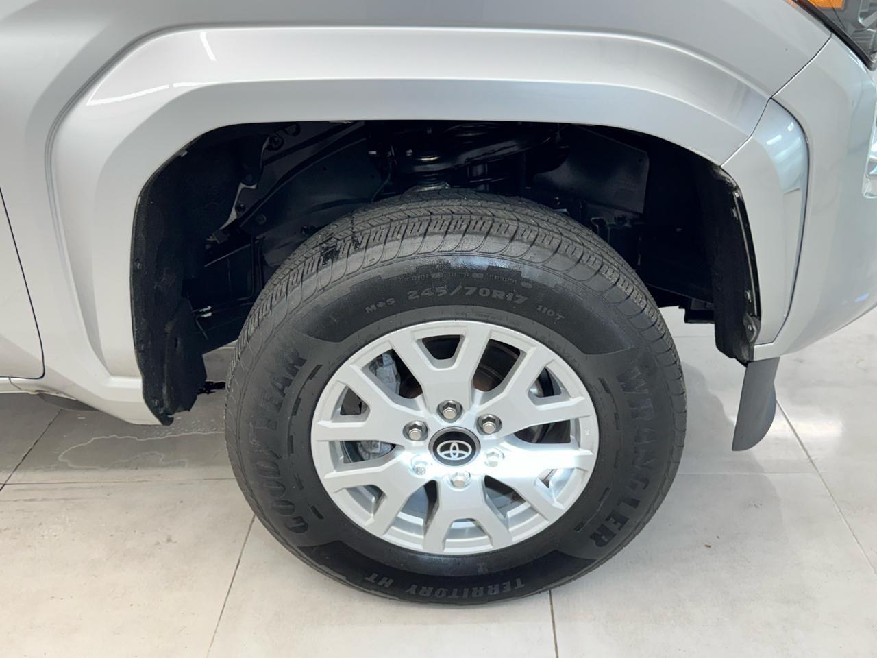 Toyota Tacoma 4WD TRD Off Road Double Cab 5' Bed MT (Natl) 2025