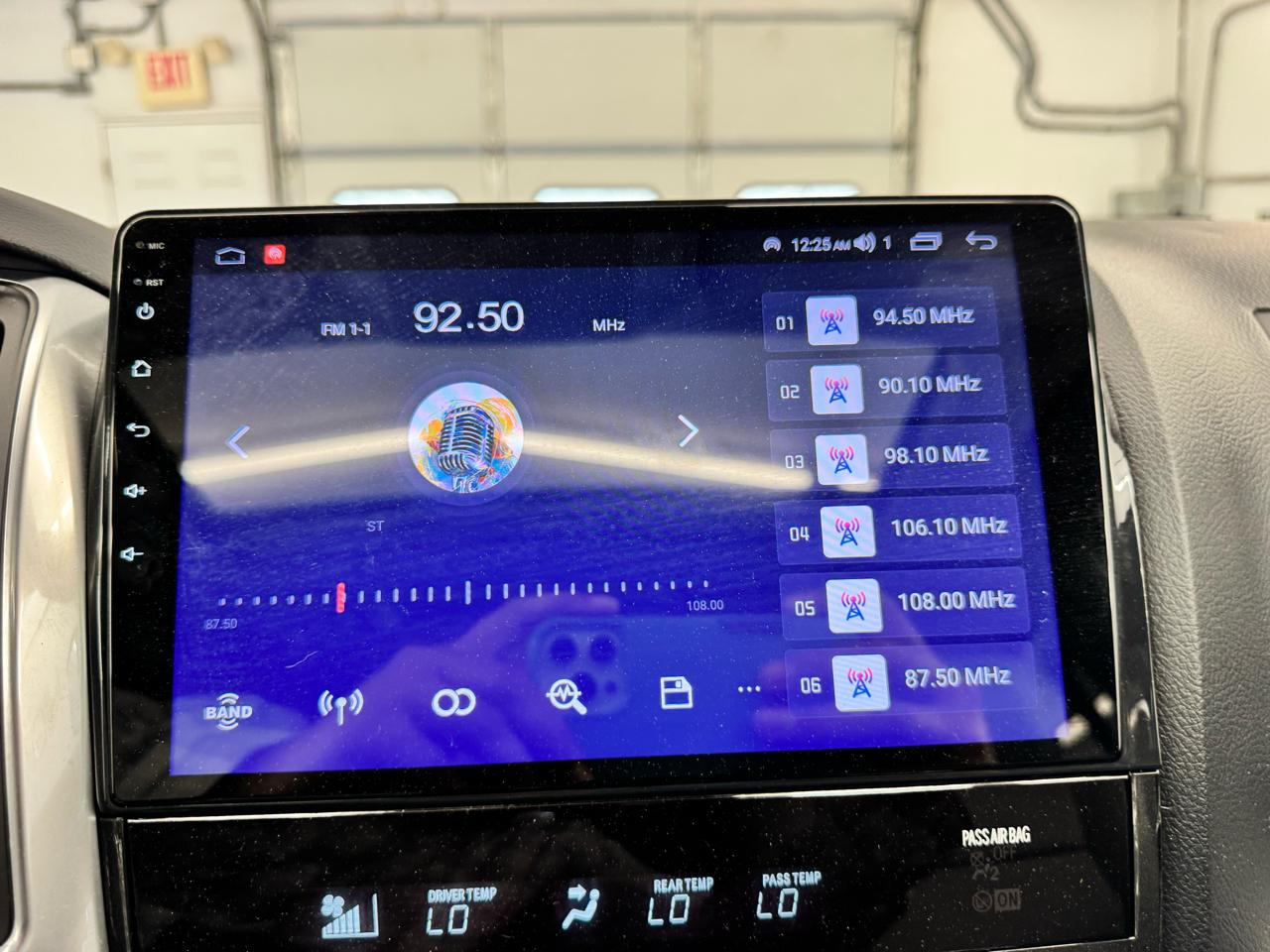 Toyota Sequoia Limited 4WD (Natl) 2019
