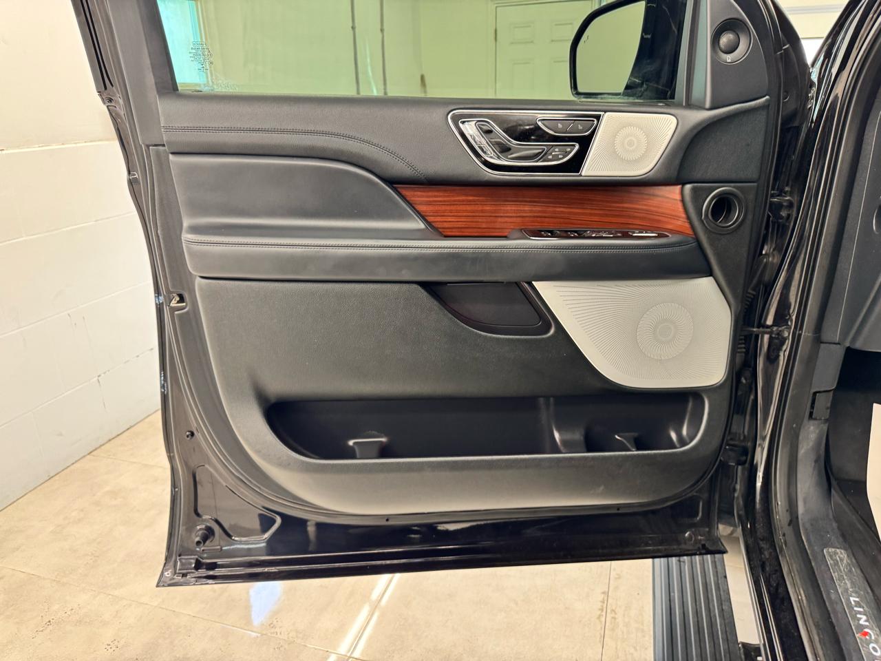 Lincoln Navigator L Reserve 4x4 2023