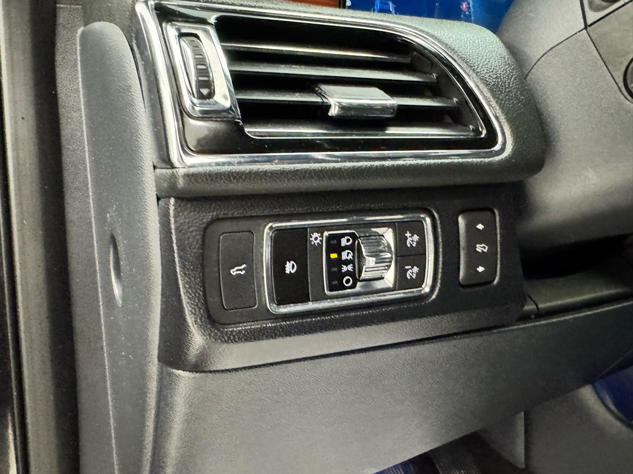 Lincoln Navigator L Reserve 4x4 2023