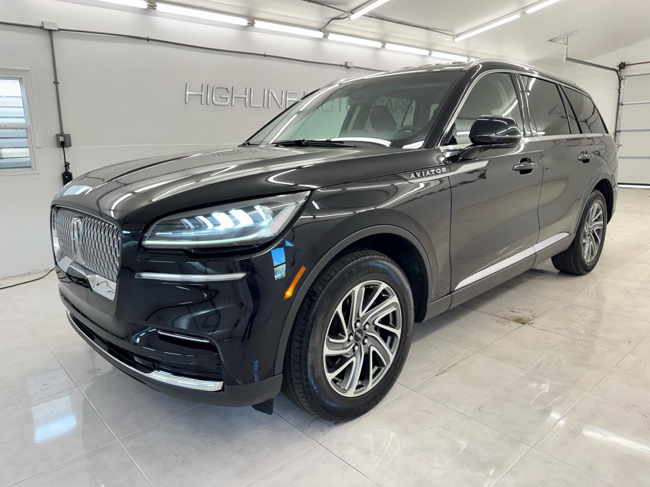 2023 Lincoln Aviator Standard AWD
