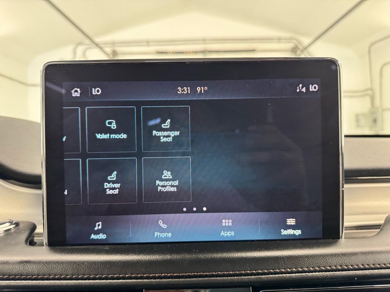 Lincoln Aviator Standard AWD 2023
