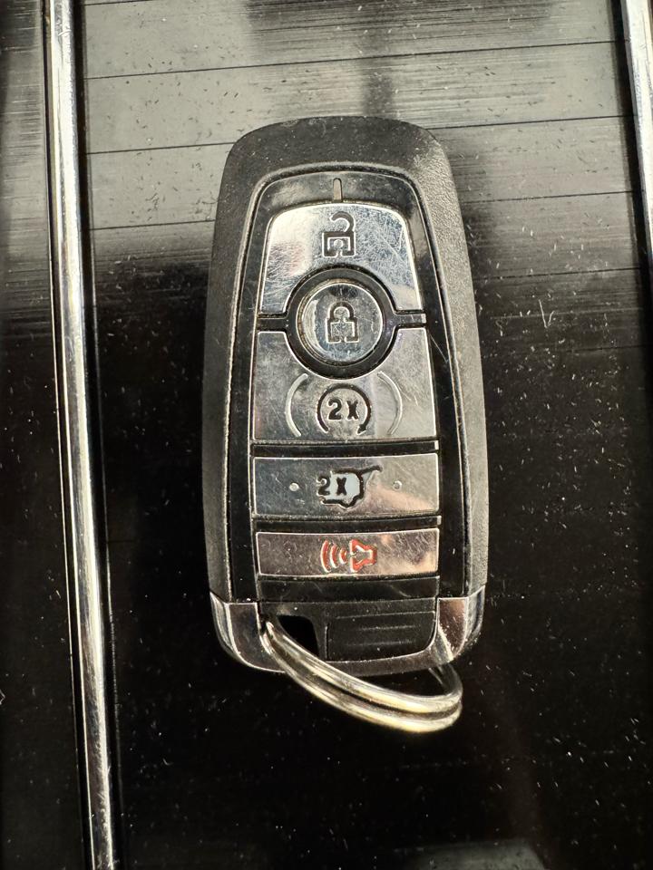 Lincoln Aviator Standard AWD 2023