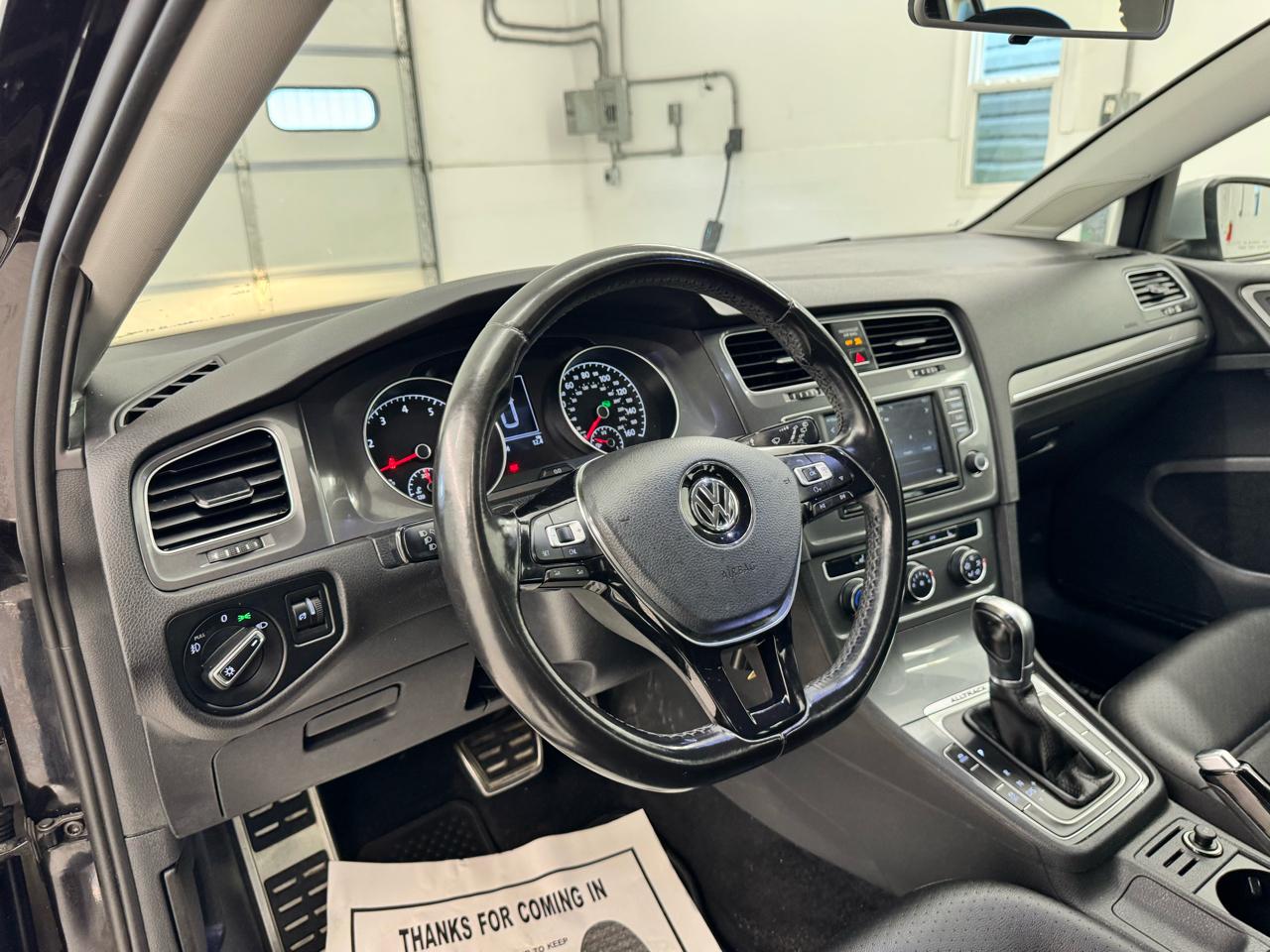 Volkswagen Golf Alltrack 1.8T SEL DSG 2017