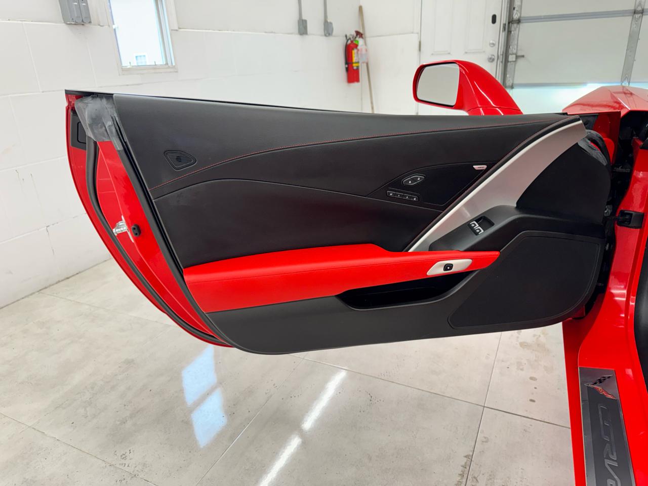 Chevrolet Corvette Stingray 2dr Z51 Conv w/2LT 2014
