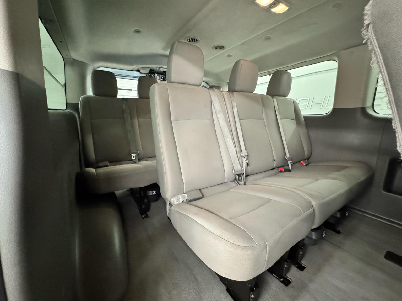 Nissan NVP 3500 V6 SV 2014