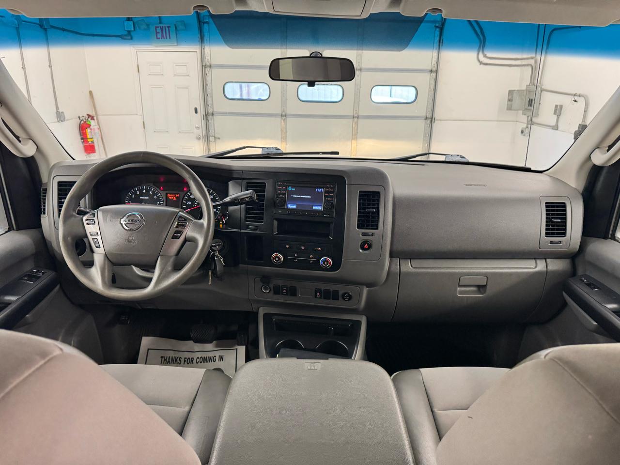 Nissan NVP 3500 V6 SV 2014