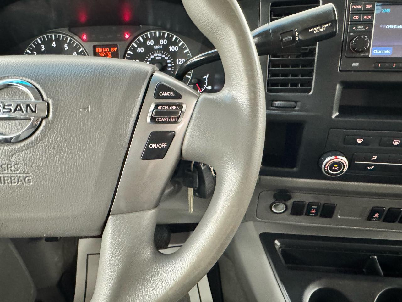 Nissan NVP 3500 V6 SV 2014
