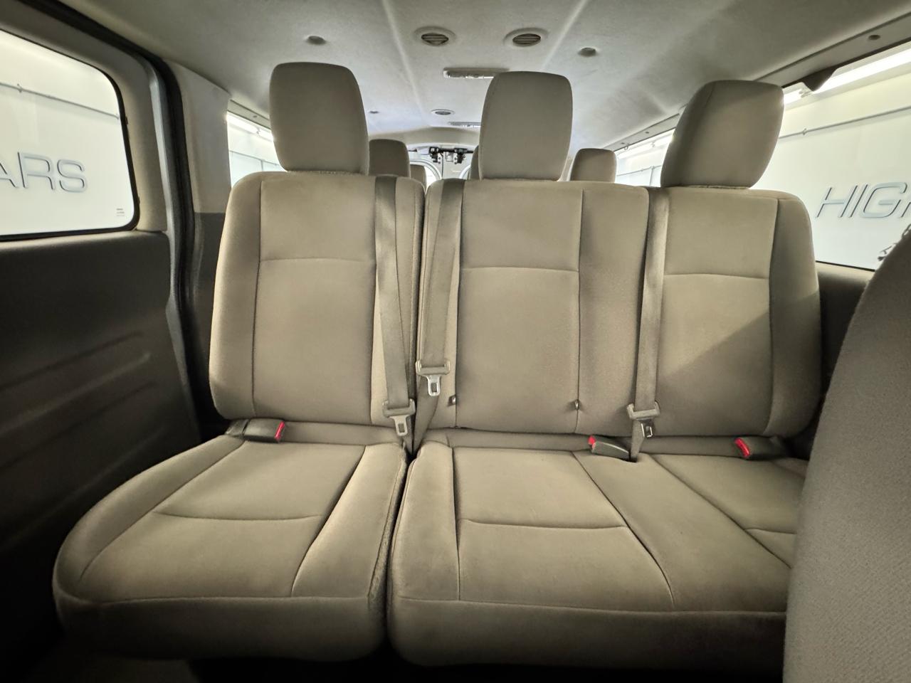 Nissan NVP 3500 V6 SV 2014