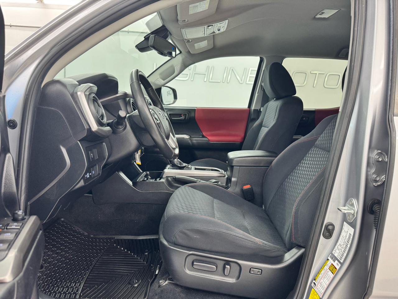 Toyota Tacoma 4WD TRD Off Road Double Cab 5' Bed V6 MT (Natl) 2021
