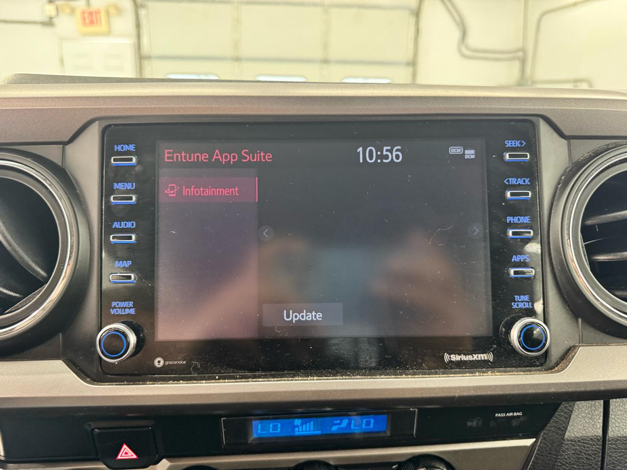 Toyota Tacoma 4WD SR5 Double Cab 5' Bed AT (Natl) 2021